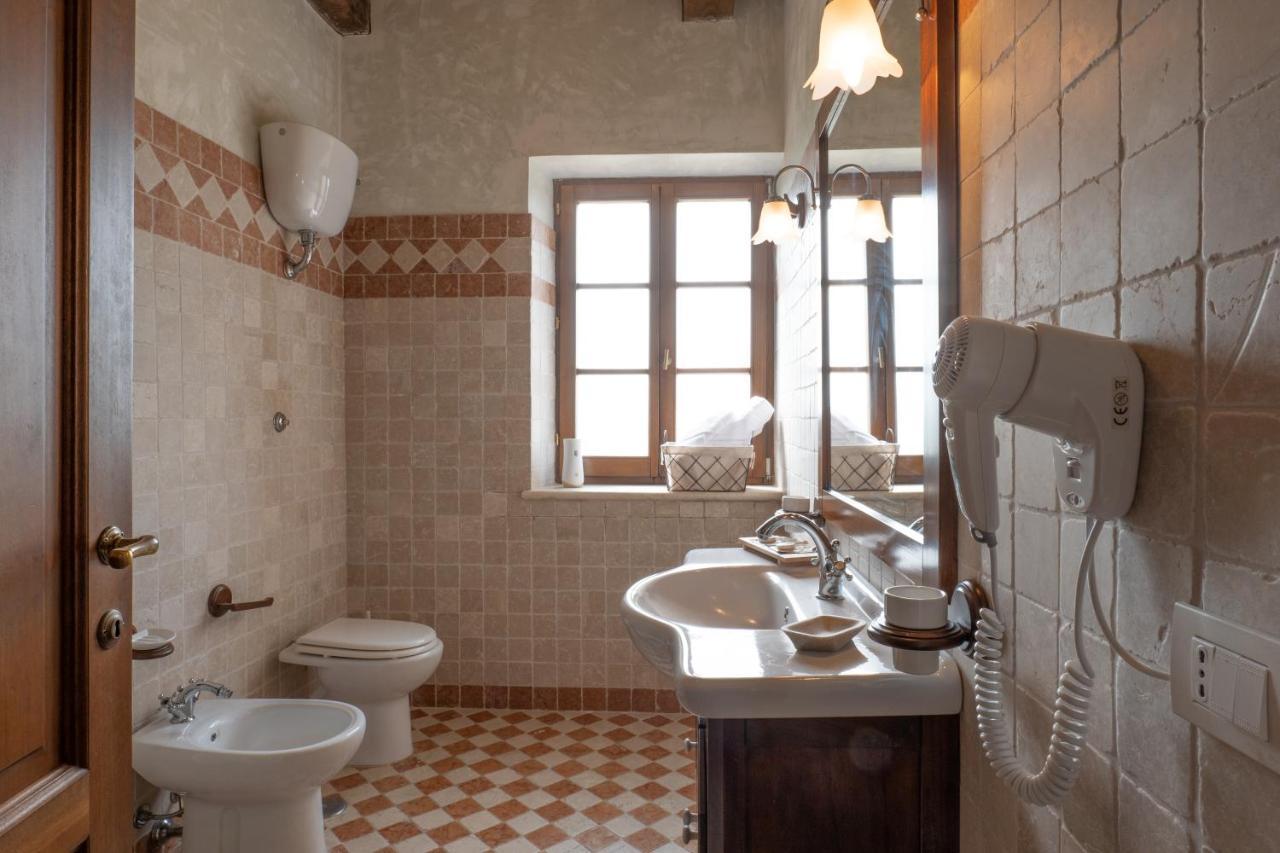 Agriturismo Tenuta Roccaccia Pitigliano Bagian luar foto