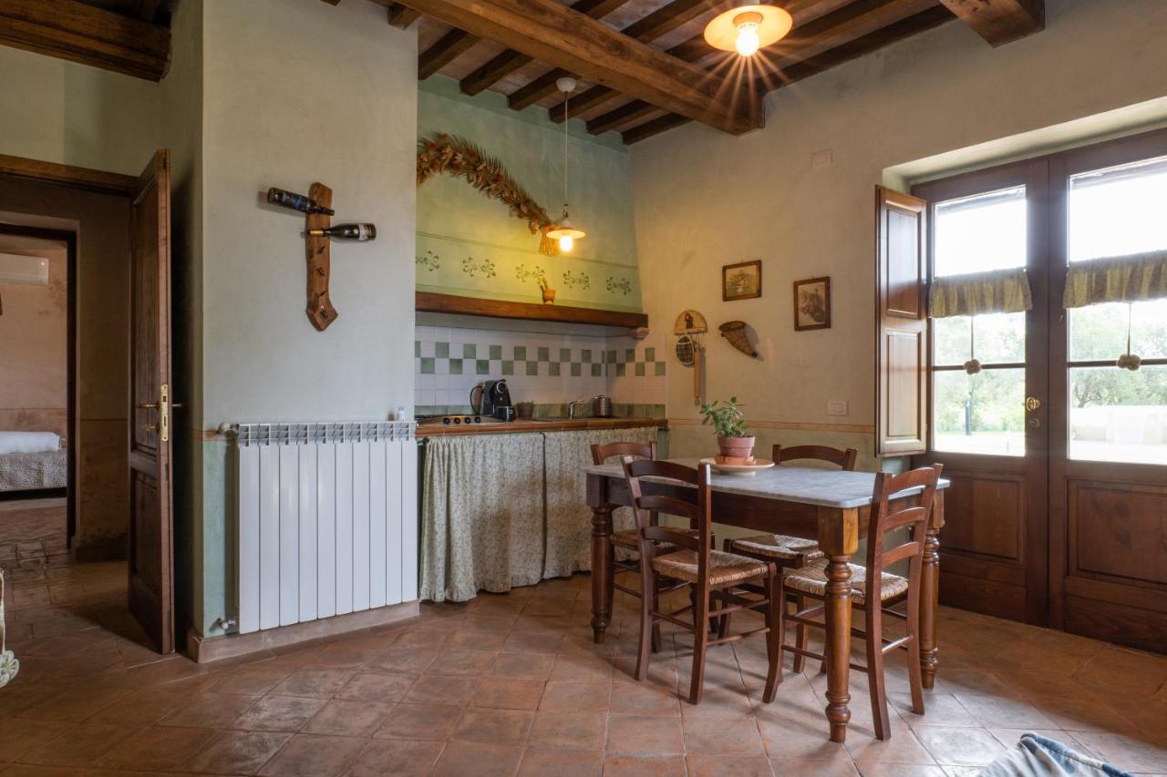 Agriturismo Tenuta Roccaccia Pitigliano Bagian luar foto