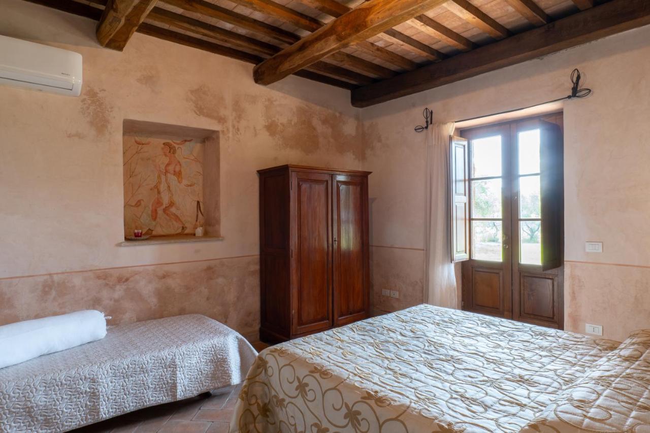 Agriturismo Tenuta Roccaccia Pitigliano Bagian luar foto